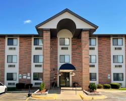 Motel 6-Elk Grove Village, IL - O'Hare