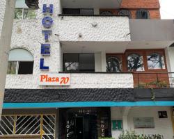 Hotel Plaza 70