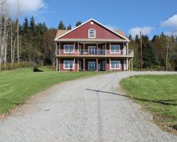 The Fiddle and the Sea Bed and Breakfast