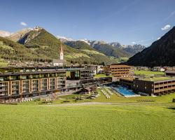 Alpine Luxury SPA Resort Schwarzenstein