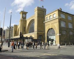 2 bedroom flat in front of King's Cross Station