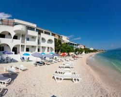 Villa Tamaris on the beach