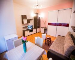 Studio Apartment Violeta