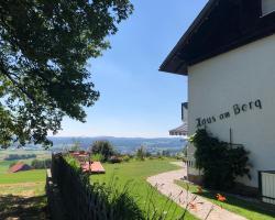 Hotel "Haus am Berg"