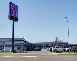 Motel 6-Eureka, CA Redwood Coast