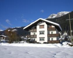 Ferienwohnungen/Holiday Apartments Lederer