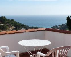 Private Apartments Cala Canyelles