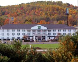 Quality Inn & Suites Bellville - Mansfield