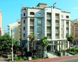 Almena Hotel