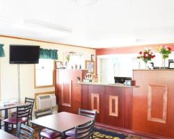 Budget Inn Fairmont