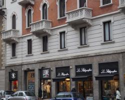 Milano Shopping District Apartment
