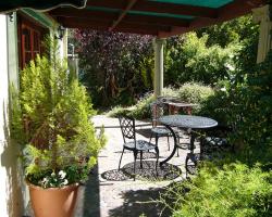 Guineafowl Cottage
