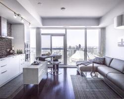 Atlantis Suites - Toronto Furnished Apartment on York Street