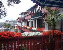 Swiss Chalet Lodge Motel