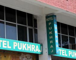 Hotel Pukhraj