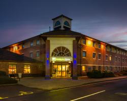 Holiday Inn Express Warwick - Stratford-upon-Avon by IHG