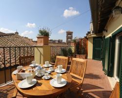 Donna Ilaria - Campo Marzio