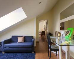 Feels Like Home - Funky Apartment