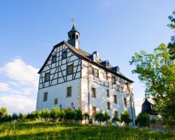 Schloss-gut-Hotel Jößnitz