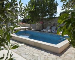 Villa Avantgarde