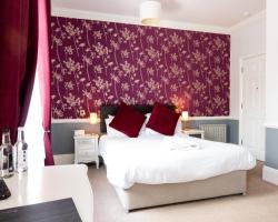 Woodlands Lodge Hotel