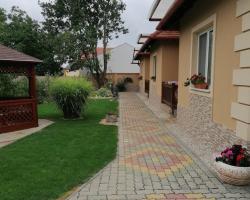 Kaktuszvirág Apartmanház