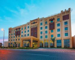 Ayla Bawadi Hotel & Mall