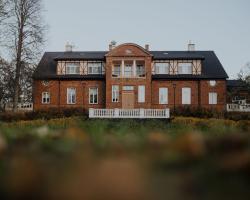 Piena muiža - Berghof Hotel & SPA