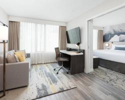 Delta Hotels by Marriott Vancouver Downtown Suites