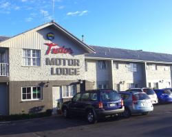 Tudor Motor Lodge