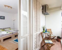 Apartment Pretty Peyton