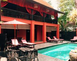 Tri Yaan Na Ros Colonial House