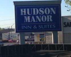 Hudson Manor Inn