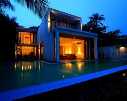 Blue Mangrove Villa