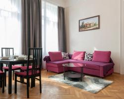 Antique Sunny apartment
