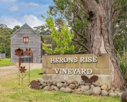 Herons Rise Vineyard Accommodation