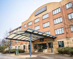 Knowsley Inn & Lounge