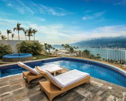 ラス ブリサス アカプルコ