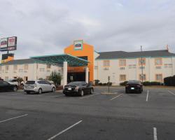 Howard Johnson by Wyndham Tifton GA I-75