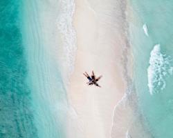 Stingray Beach Inn