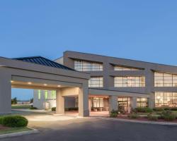 Wyndham Garden Conference Center Champaign - Urbana