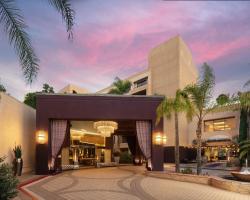 Avenue of the Arts Costa Mesa, a Tribute Portfolio Hotel