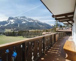 Chalet Alverà - Stayincortina