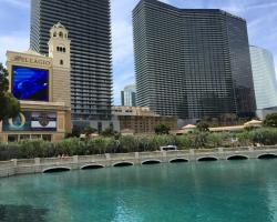 Jockey Resort Suites Center Strip