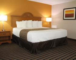 Westbridge Inn & Suites