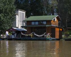 River house apartment