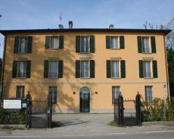 Residence Alle Scuole Country House