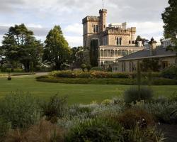 Larnach Lodge & Stable Stay