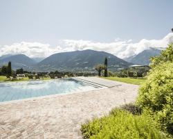 Hotel Mitterplatt (Schenna Resort)