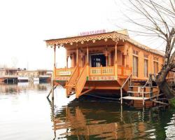 Houseboat Ambassador